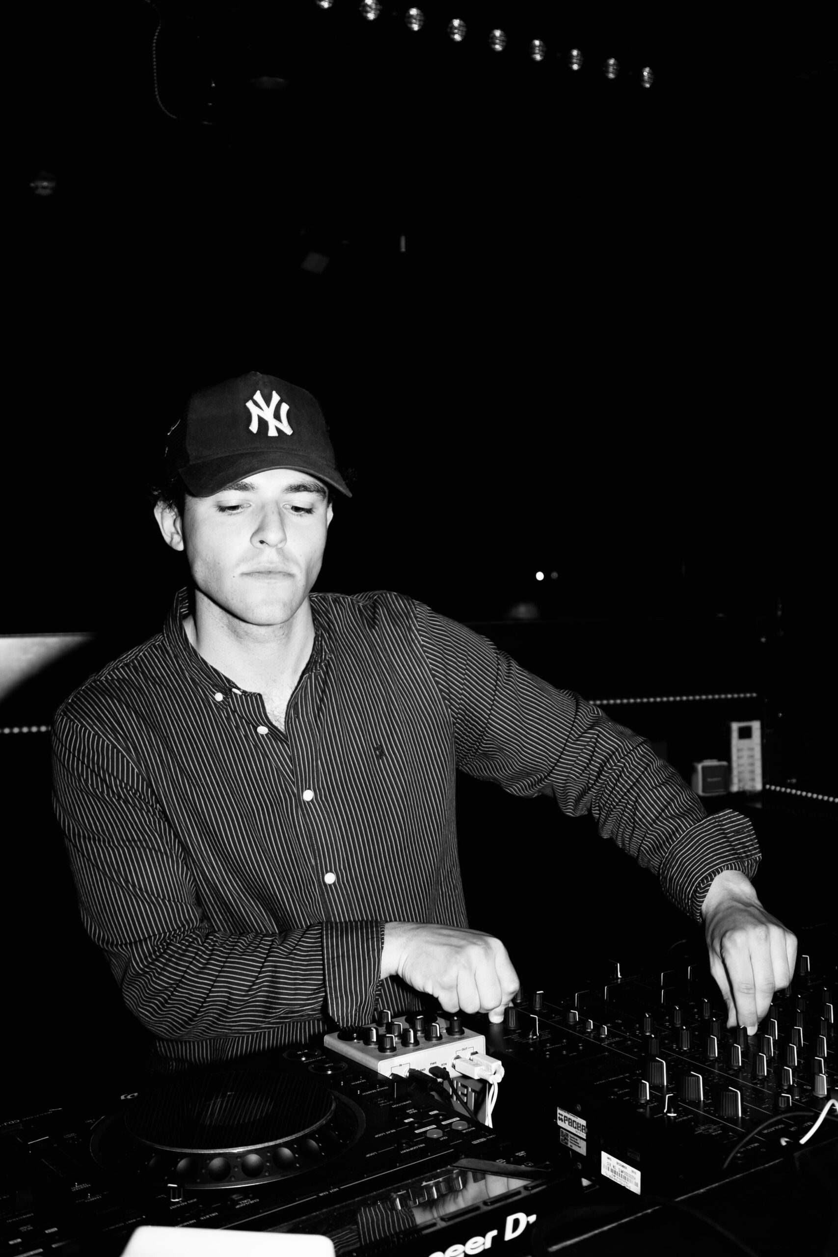 WhatsApp Image 2026-01-14 at 14.35.38