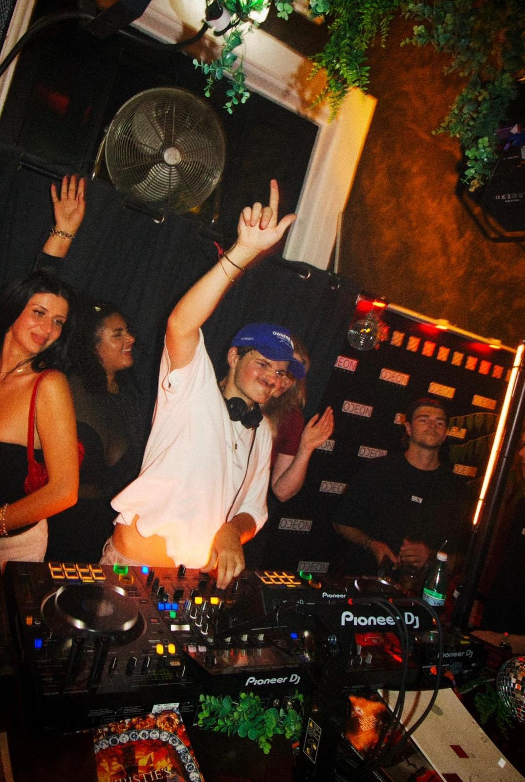 WhatsApp Image 2026-01-17 at 15.49.08